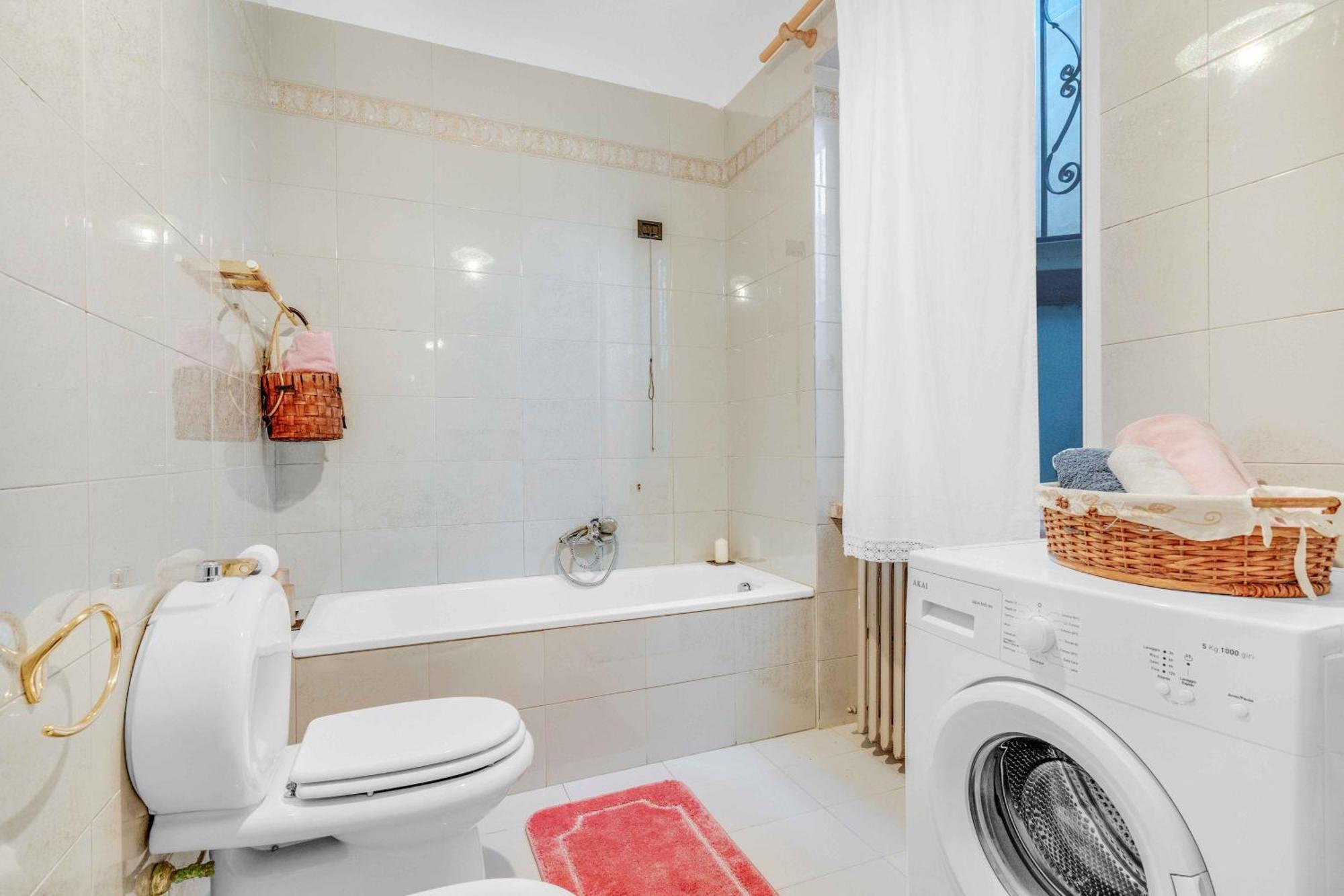 Apartamento Ampia Dimora A Salo Con Parcheggio E Giardino Exterior foto