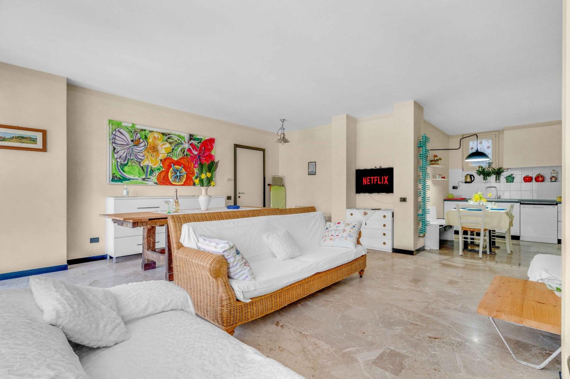 Apartamento Ampia Dimora A Salo Con Parcheggio E Giardino Exterior foto