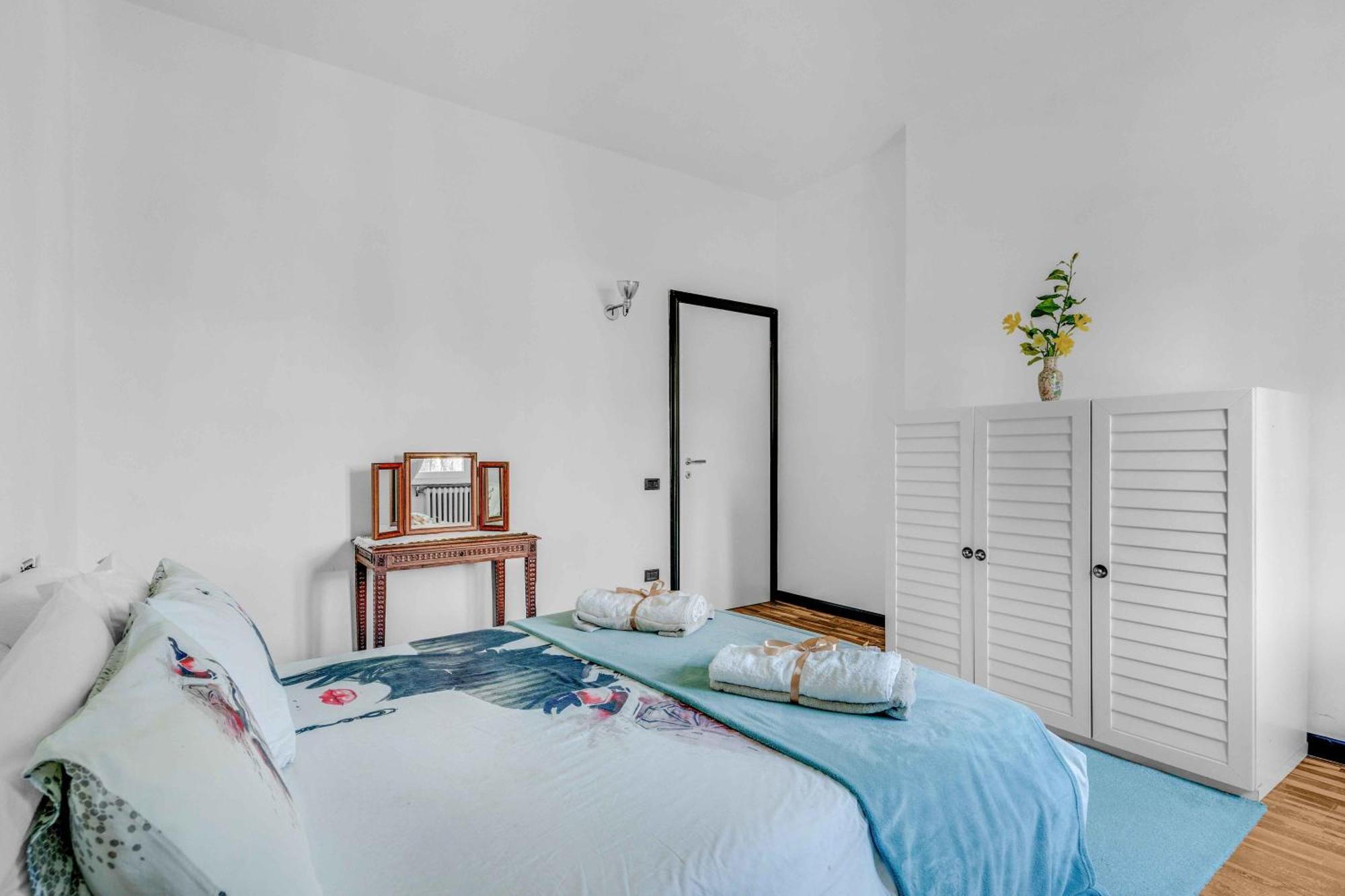 Apartamento Ampia Dimora A Salo Con Parcheggio E Giardino Exterior foto