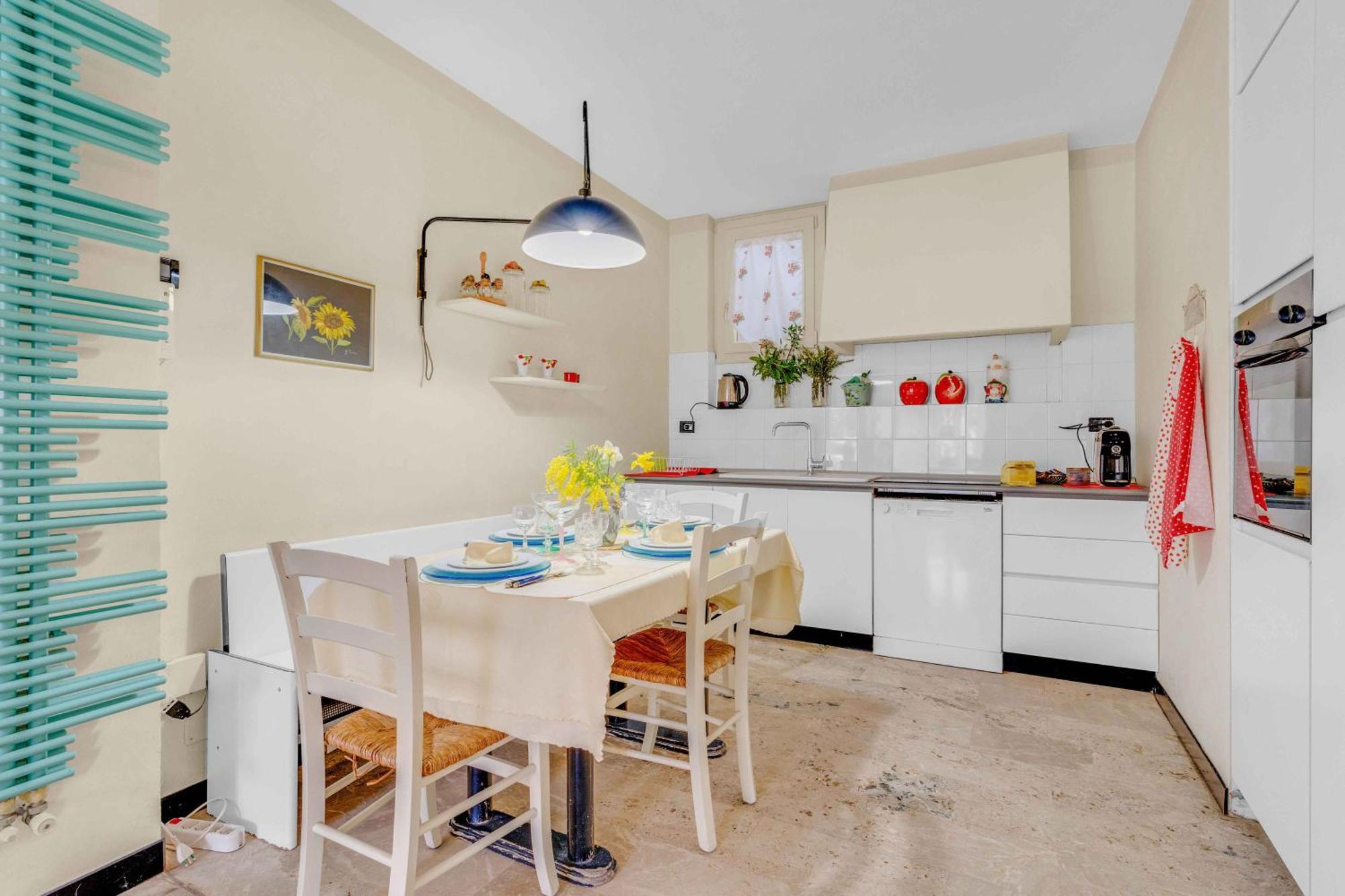 Apartamento Ampia Dimora A Salo Con Parcheggio E Giardino Exterior foto